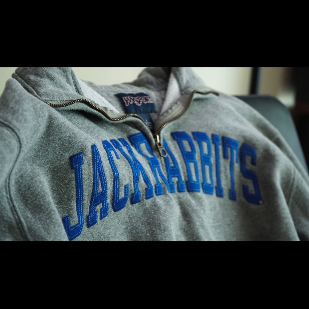 VINTAGE SOUTH DAKOTA STATE JANSPORT COLLAR JACKET